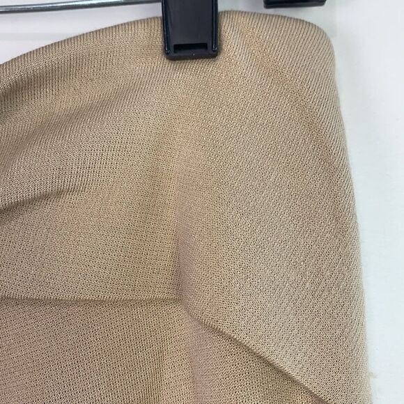 St. John tan pleated bow front pencil skirt - Picture 3 of 7